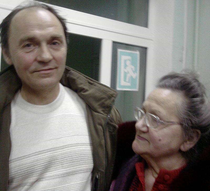 Николай Колычев с мамой.<br>Рубцовские чтения - 2010.<br>