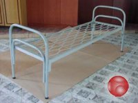 Со сварной сеткой кровати металлические, со спинкой из ЛДСП